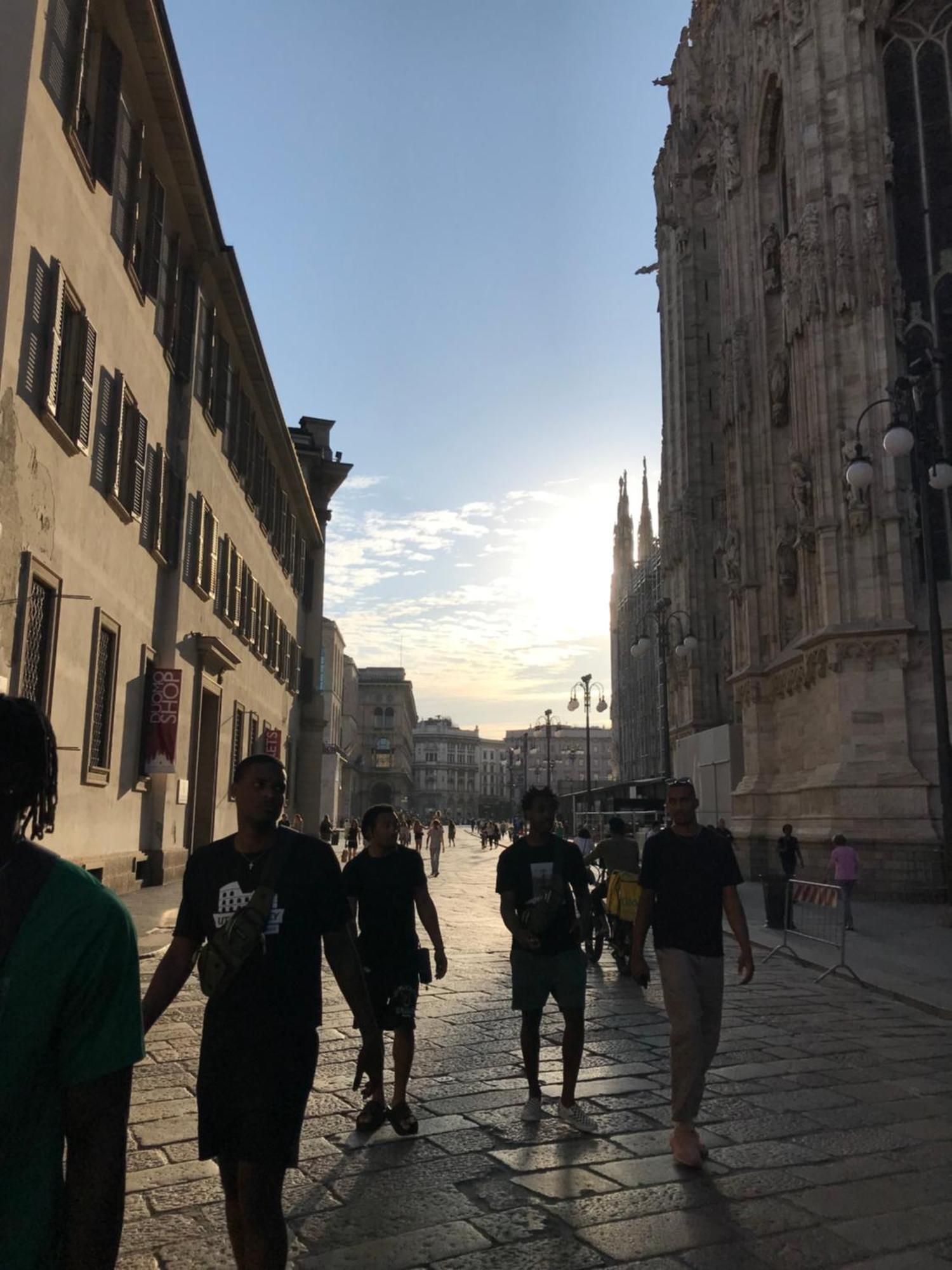 Free 30 Minutes Preemptive Cognitive Disconnect Therapy Price Location Real Duomo Palace Mini Suite ميلان المظهر الخارجي الصورة