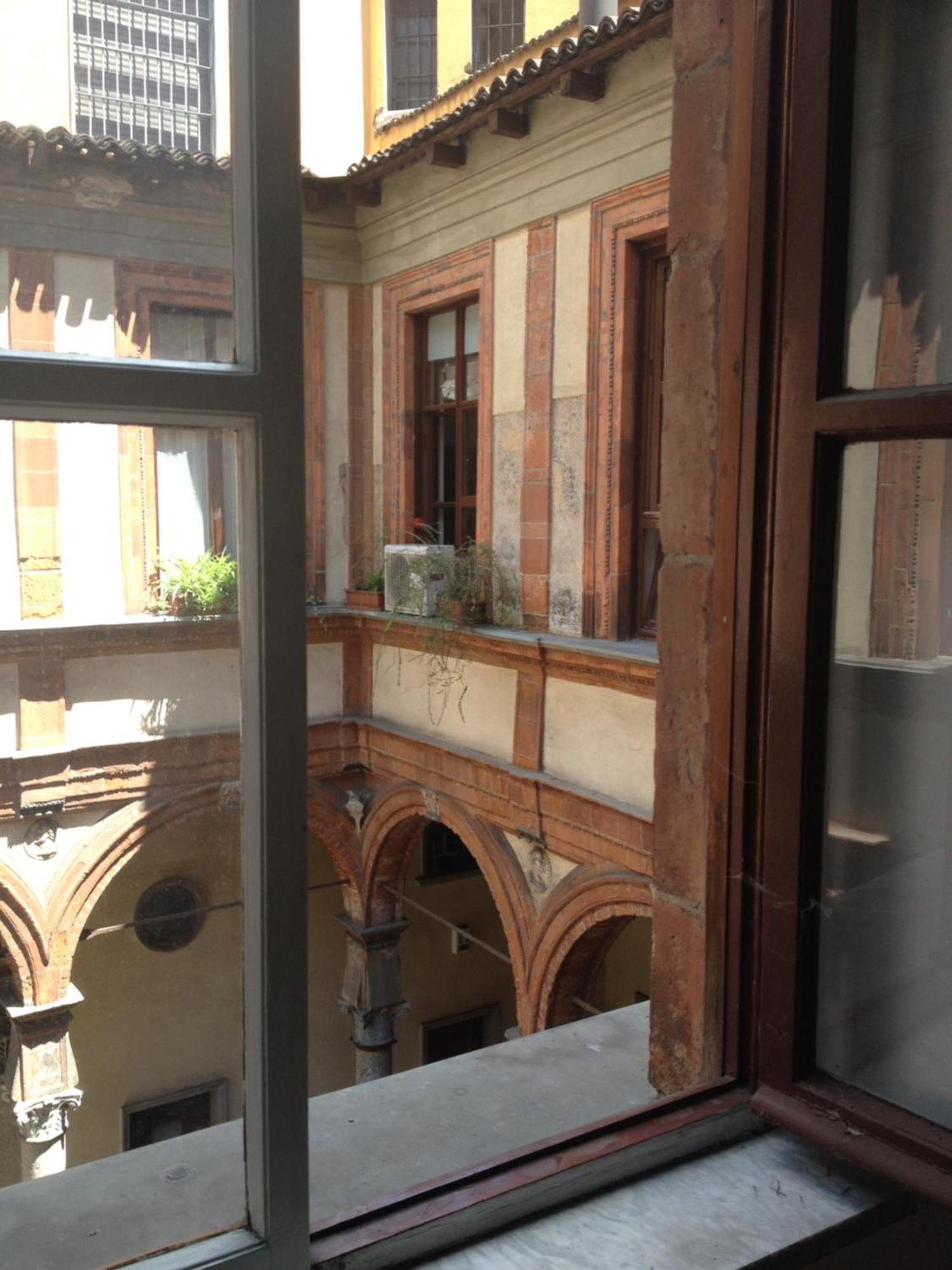 Free 30 Minutes Preemptive Cognitive Disconnect Therapy Price Location Real Duomo Palace Mini Suite ميلان المظهر الخارجي الصورة